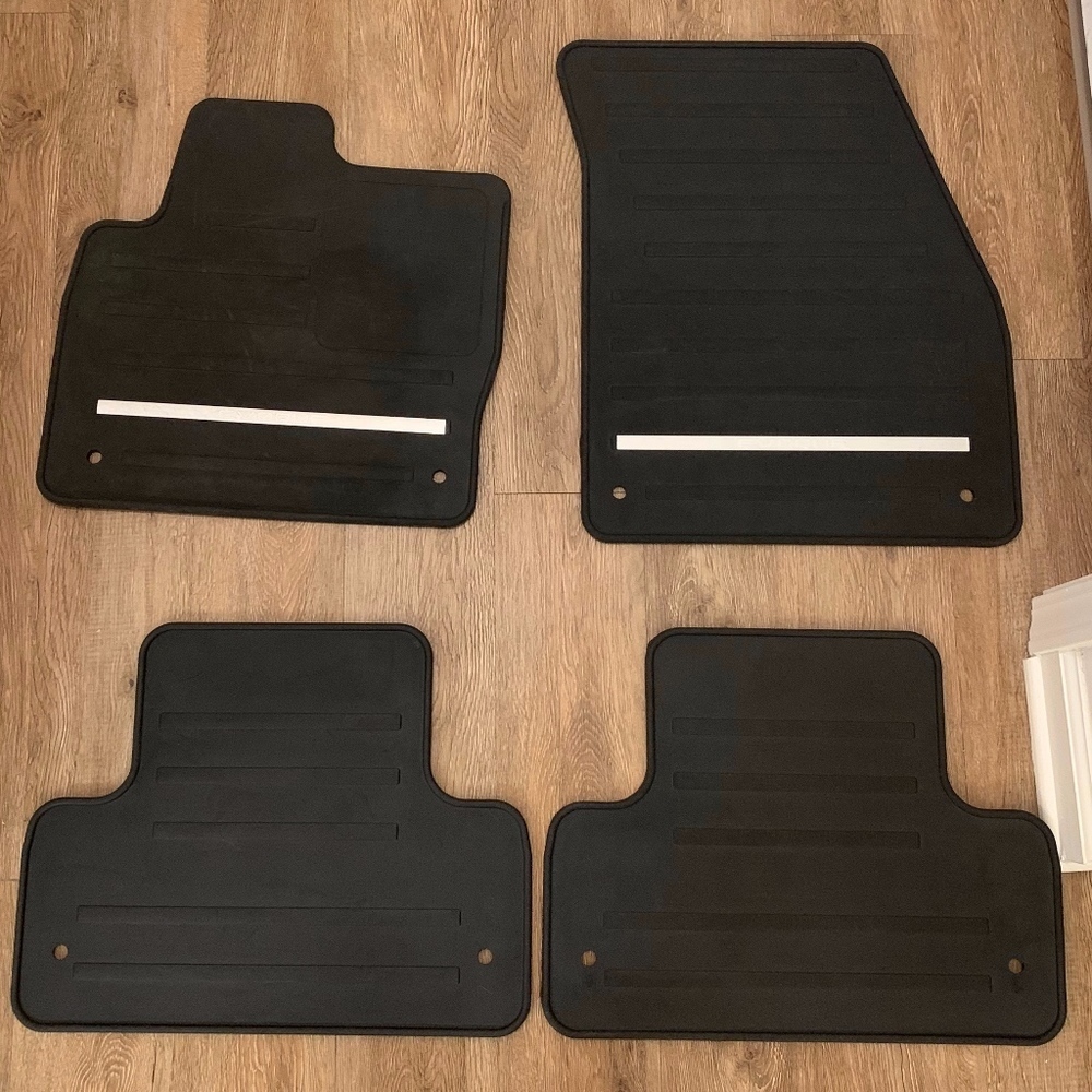 OEM Range Rover Evoque All Weather Mats